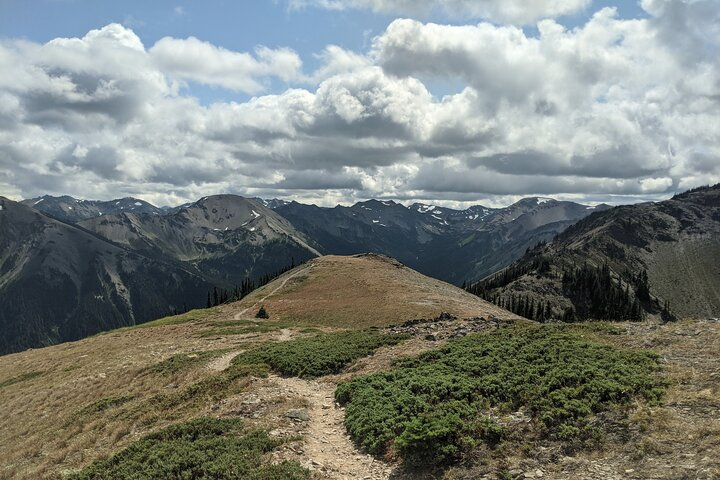 Private Day Hike to Maiden Peak - Photo 1 of 6